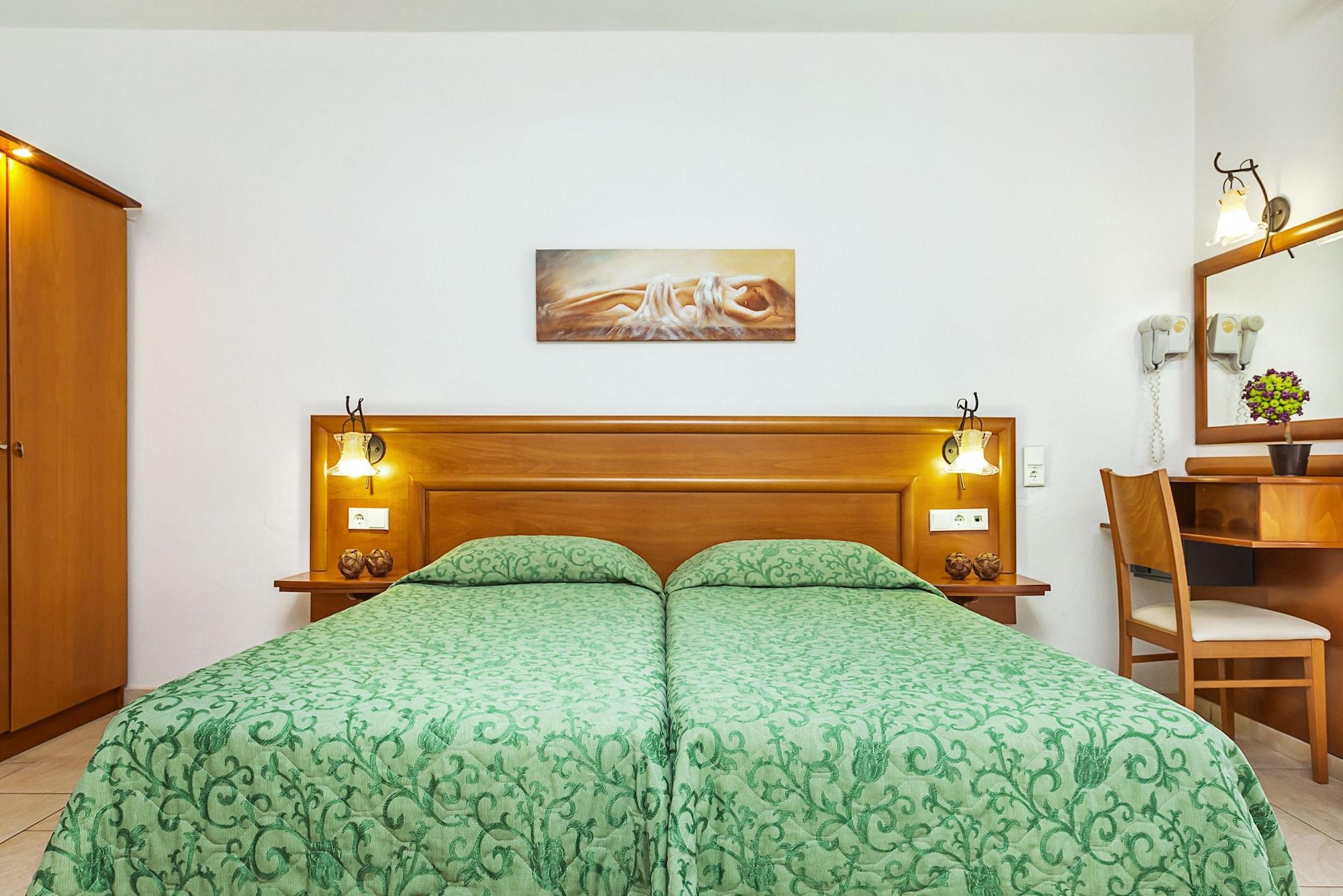 Nereides Hotel CChanioti Exteriér fotografie