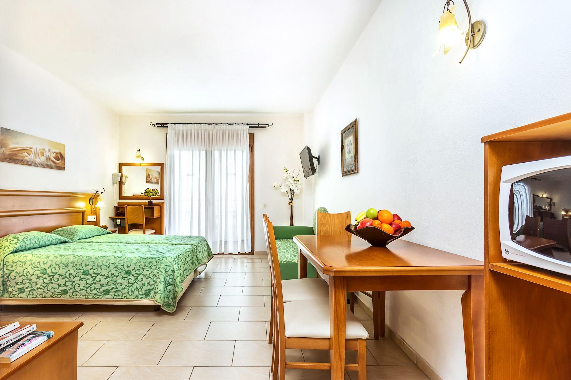 Nereides Hotel CChanioti Exteriér fotografie