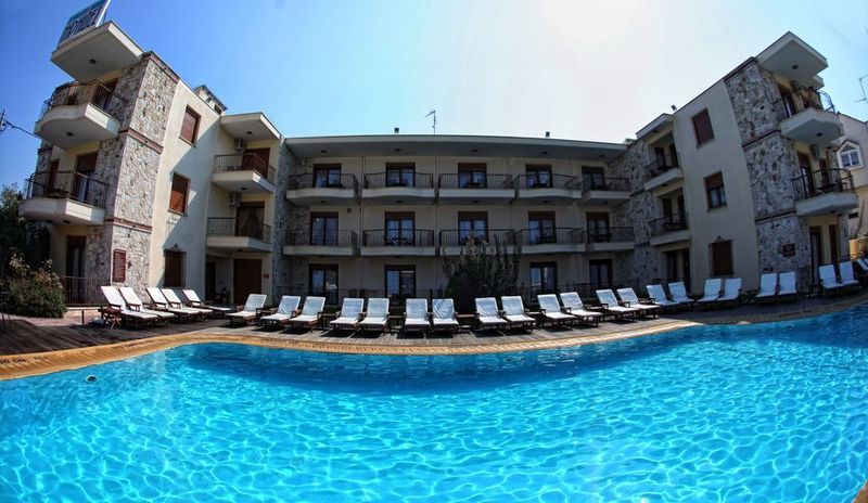 Nereides Hotel CChanioti Exteriér fotografie